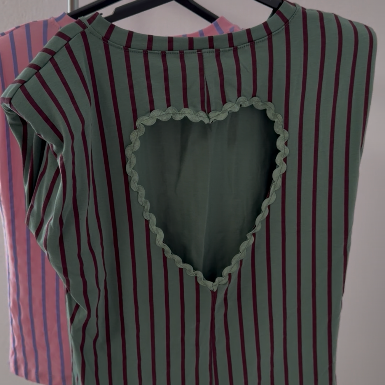 Camiseta corazón espalda